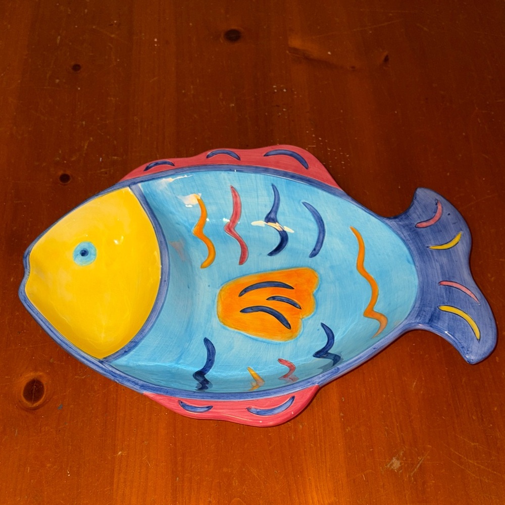 Hand-Painted Blue & Yellow Fish Serving Dish - Decorative Fish Accents